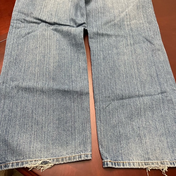 Levi’s 569 Loose Straight Leg Jeans - Picture 2 of 5